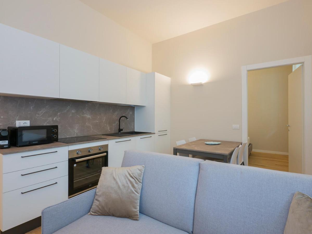 I Host Apartment - Ranzoni 1 Milan Bagian luar foto